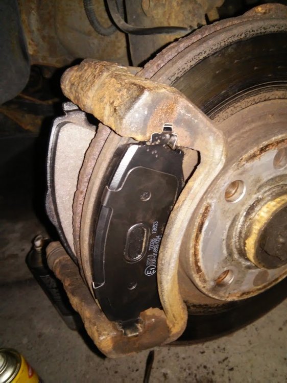 Meriva hamulce przod.jpg