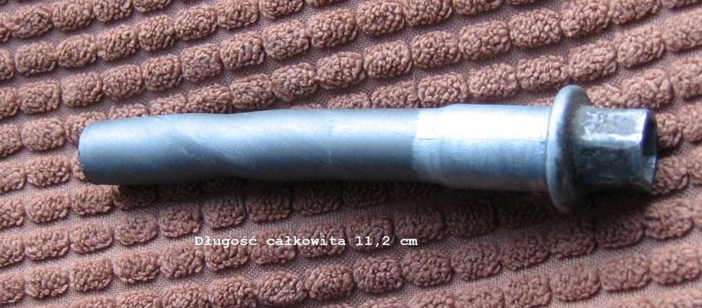 śruba kolektora ssącego.jpg