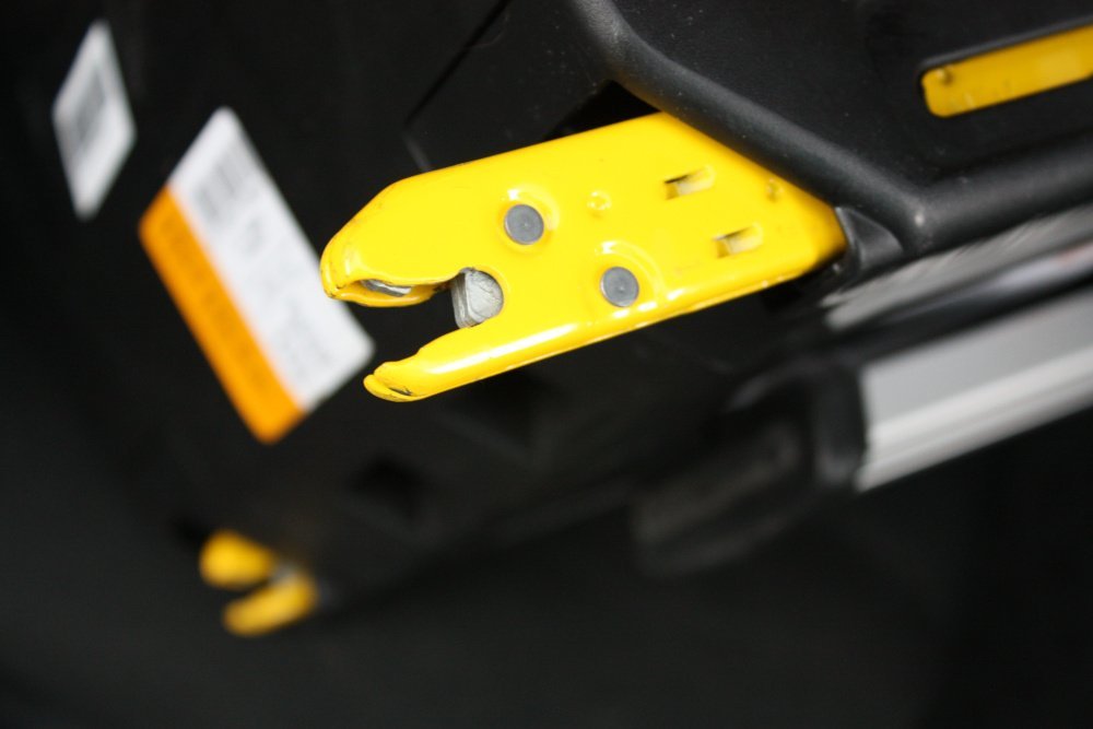 Foteliki montowane na ISOFIX – czy warto je wybrać?