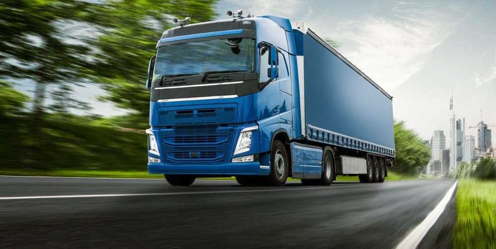 Transport międzynarodowy - jak znaleźć najlepsze usługi transportowe? 