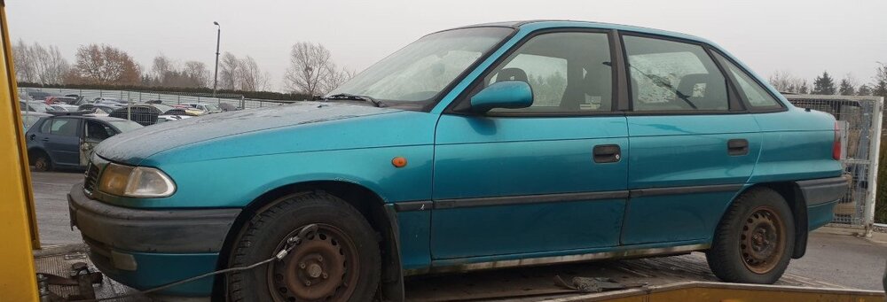 astra f color.jpg